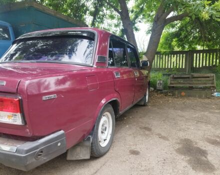 Красный ВАЗ 2107, объемом двигателя 1.5 л и пробегом 131 тыс. км за 1750 $, фото 3 на Automoto.ua