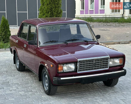 ВАЗ 2107 2004 в Виннице на Automoto.ua Красный ВАЗ 2107, объемом двигателя 1.5 л и пробегом 77 тыс. км за 2450 $, фото 13 на Automoto.ua