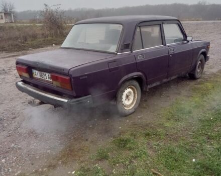 Красный ВАЗ 2107, объемом двигателя 1.6 л и пробегом 145 тыс. км за 600 $, фото 3 на Automoto.ua