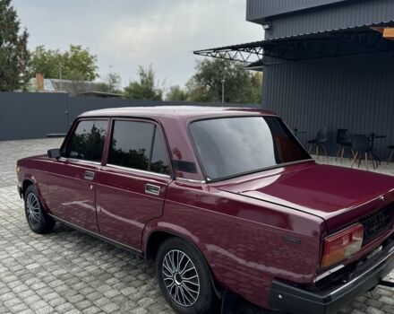 Червоний ВАЗ 2107, об'ємом двигуна 1.5 л та пробігом 110 тис. км за 2000 $, фото 3 на Automoto.ua