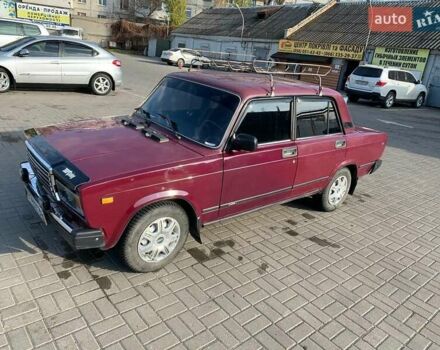 Красный ВАЗ 2107, объемом двигателя 1.5 л и пробегом 90 тыс. км за 2000 $, фото 1 на Automoto.ua