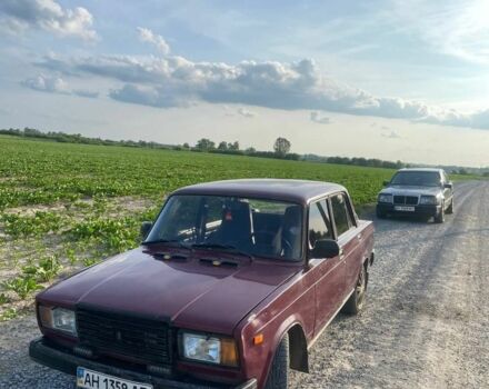 Красный ВАЗ 2107, объемом двигателя 1.5 л и пробегом 97 тыс. км за 900 $, фото 1 на Automoto.ua
