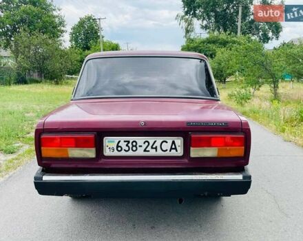 ВАЗ 2107 2004 в Новомосковске на Automoto.ua Красный ВАЗ 2107, объемом двигателя 1.5 л и пробегом 150 тыс. км за 850 $, фото 4 на Automoto.ua