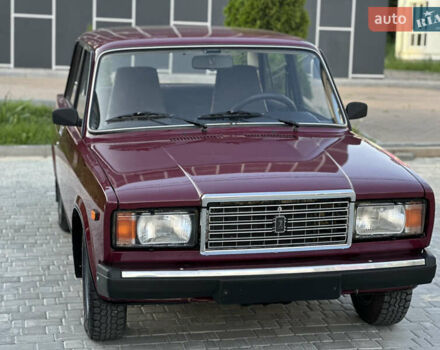 ВАЗ 2107 2004 в Виннице на Automoto.ua Красный ВАЗ 2107, объемом двигателя 1.5 л и пробегом 77 тыс. км за 2450 $, фото 10 на Automoto.ua