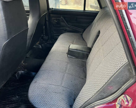 Красный ВАЗ 2107, объемом двигателя 1.5 л и пробегом 90 тыс. км за 1100 $, фото 19 на Automoto.ua