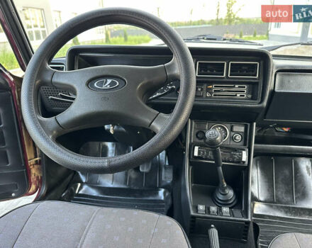 ВАЗ 2107 2004 в Виннице на Automoto.ua Красный ВАЗ 2107, объемом двигателя 1.5 л и пробегом 77 тыс. км за 2450 $, фото 71 на Automoto.ua