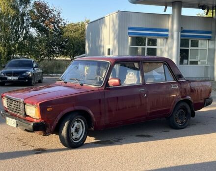 Красный ВАЗ 2107, объемом двигателя 1.5 л и пробегом 40 тыс. км за 314 $, фото 4 на Automoto.ua