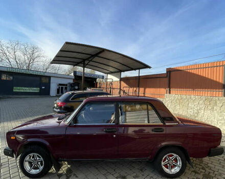 ВАЗ 2107 2004 у Хотине на Automoto.ua Червоний ВАЗ 2107, об'ємом двигуна 1.5 л та пробігом 30 тис. км за 1300 $, фото 18 на Automoto.ua