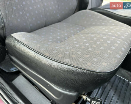 ВАЗ 2107 2004 в Виннице на Automoto.ua Красный ВАЗ 2107, объемом двигателя 1.5 л и пробегом 77 тыс. км за 2450 $, фото 63 на Automoto.ua