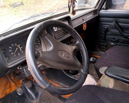 ВАЗ 2107 2004 в Петропавловке на Automoto.ua Красный ВАЗ 2107, объемом двигателя 1.5 л и пробегом 200 тыс. км за 830 $, фото 2 на Automoto.ua