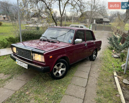 Красный ВАЗ 2107, объемом двигателя 1.5 л и пробегом 90 тыс. км за 1100 $, фото 1 на Automoto.ua