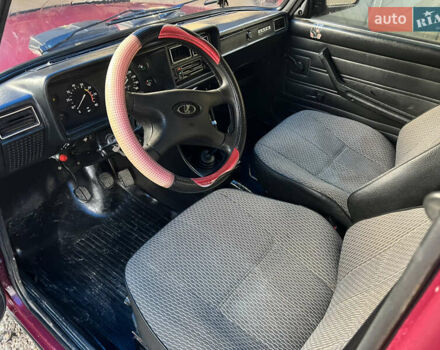 Красный ВАЗ 2107, объемом двигателя 1.5 л и пробегом 90 тыс. км за 1100 $, фото 20 на Automoto.ua