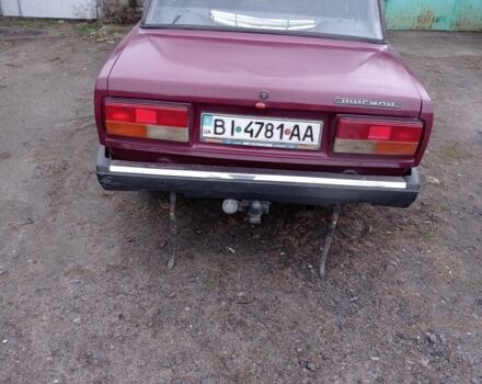 Красный ВАЗ 2107, объемом двигателя 0 л и пробегом 100 тыс. км за 828 $, фото 1 на Automoto.ua