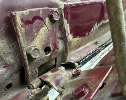 ВАЗ 2107 2004 в Виннице на Automoto.ua Красный ВАЗ 2107, объемом двигателя 1.5 л и пробегом 77 тыс. км за 2450 $, фото 83 на Automoto.ua