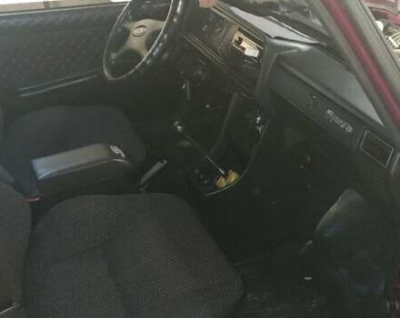 ВАЗ 2107 2004 у Новоукраинке на Automoto.ua Червоний ВАЗ 2107, об'ємом двигуна 1.5 л та пробігом 99 тис. км за 1426 $, фото 1 на Automoto.ua