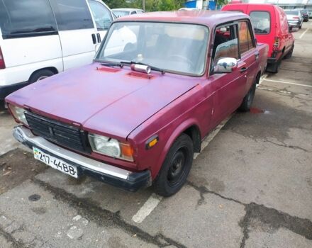 Красный ВАЗ 2107, объемом двигателя 0 л и пробегом 218 тыс. км за 400 $, фото 2 на Automoto.ua