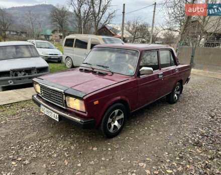 Красный ВАЗ 2107, объемом двигателя 1.5 л и пробегом 90 тыс. км за 1100 $, фото 16 на Automoto.ua