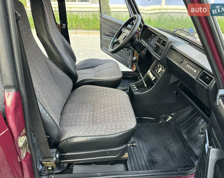 ВАЗ 2107 2004 в Виннице на Automoto.ua Красный ВАЗ 2107, объемом двигателя 1.5 л и пробегом 77 тыс. км за 2450 $, фото 59 на Automoto.ua