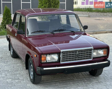 ВАЗ 2107 2004 в Виннице на Automoto.ua Красный ВАЗ 2107, объемом двигателя 1.5 л и пробегом 77 тыс. км за 2450 $, фото 11 на Automoto.ua