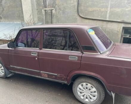 Красный ВАЗ 2107, объемом двигателя 1.5 л и пробегом 71 тыс. км за 1200 $, фото 5 на Automoto.ua