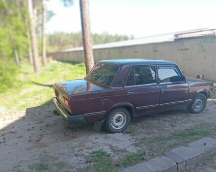 Красный ВАЗ 2107, объемом двигателя 0 л и пробегом 250 тыс. км за 1400 $, фото 2 на Automoto.ua