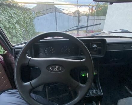 ВАЗ 2107 2005 у Кривому Розі на Automoto.ua Червоний ВАЗ 2107, об'ємом двигуна 1.5 л та пробігом 43 тис. км за 476 $, фото 2 на Automoto.ua