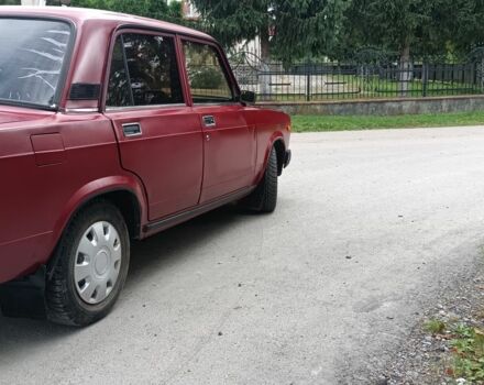 ВАЗ 2107 2005 в Черткове на Automoto.ua Красный ВАЗ 2107, объемом двигателя 1 л и пробегом 30 тыс. км за 890 $, фото 2 на Automoto.ua
