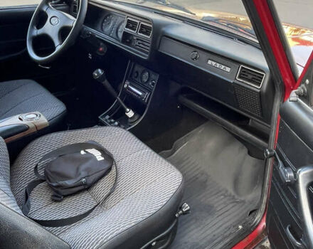 Красный ВАЗ 2107, объемом двигателя 1.5 л и пробегом 84 тыс. км за 1500 $, фото 12 на Automoto.ua