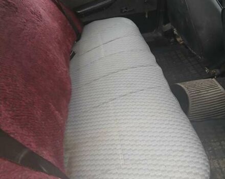 Красный ВАЗ 2107, объемом двигателя 1.5 л и пробегом 130 тыс. км за 1400 $, фото 7 на Automoto.ua