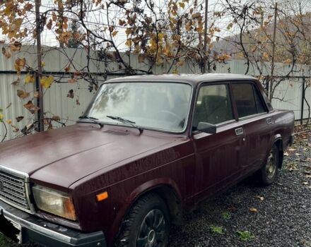 Красный ВАЗ 2107, объемом двигателя 1.6 л и пробегом 3 тыс. км за 1300 $, фото 1 на Automoto.ua