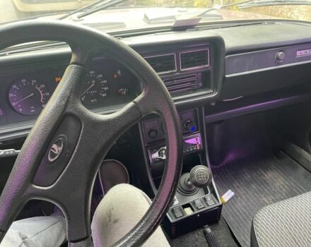 Красный ВАЗ 2107, объемом двигателя 1.5 л и пробегом 71 тыс. км за 1200 $, фото 2 на Automoto.ua