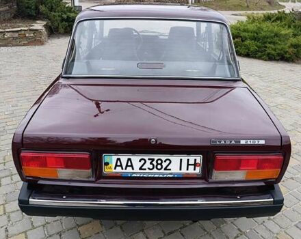 Красный ВАЗ 2107, объемом двигателя 1.5 л и пробегом 77 тыс. км за 2350 $, фото 9 на Automoto.ua