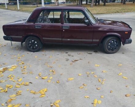 Красный ВАЗ 2107, объемом двигателя 1.5 л и пробегом 45 тыс. км за 1551 $, фото 5 на Automoto.ua