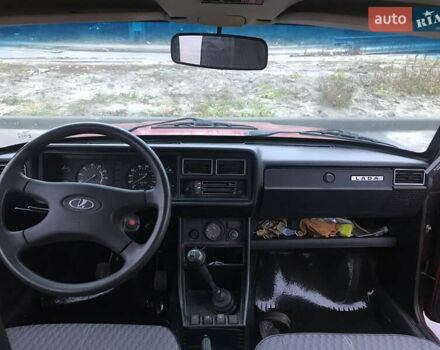 ВАЗ 2107 2005 в Киеве на Automoto.ua Красный ВАЗ 2107, объемом двигателя 1.5 л и пробегом 113 тыс. км за 1950 $, фото 11 на Automoto.ua