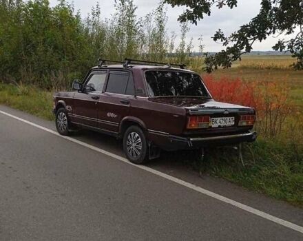 Красный ВАЗ 2107, объемом двигателя 1.5 л и пробегом 70 тыс. км за 1300 $, фото 2 на Automoto.ua