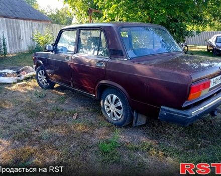 Красный ВАЗ 2107, объемом двигателя 1.5 л и пробегом 55 тыс. км за 900 $, фото 4 на Automoto.ua