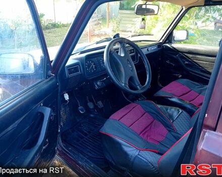 Красный ВАЗ 2107, объемом двигателя 1.5 л и пробегом 55 тыс. км за 900 $, фото 2 на Automoto.ua