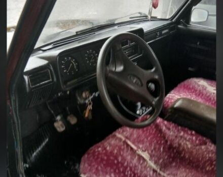 ВАЗ 2107 2005 у Чернівцях на Automoto.ua Червоний ВАЗ 2107, об'ємом двигуна 1.5 л та пробігом 7 тис. км за 850 $, фото 6 на Automoto.ua