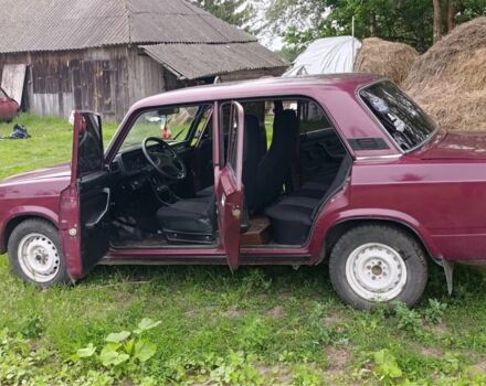 Красный ВАЗ 2107, объемом двигателя 1.5 л и пробегом 87 тыс. км за 1426 $, фото 3 на Automoto.ua