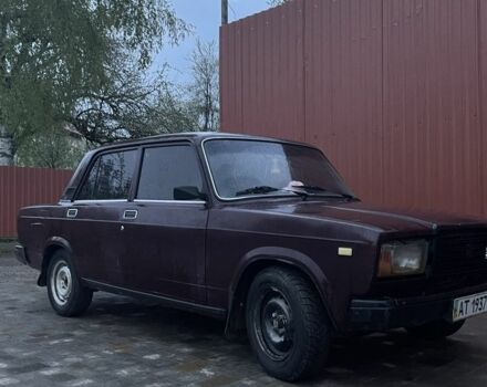 Красный ВАЗ 2107, объемом двигателя 1.5 л и пробегом 77 тыс. км за 500 $, фото 1 на Automoto.ua