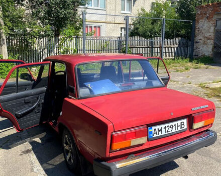 ВАЗ 2107 2005 в Радомышле на Automoto.ua Красный ВАЗ 2107, объемом двигателя 1.5 л и пробегом 71 тыс. км за 900 $, фото 1 на Automoto.ua