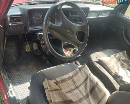 ВАЗ 2107 2005 в Тернополе на Automoto.ua Красный ВАЗ 2107, объемом двигателя 1.5 л и пробегом 250 тыс. км за 950 $, фото 2 на Automoto.ua