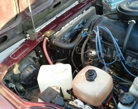 Червоний ВАЗ 2107, об'ємом двигуна 1.45 л та пробігом 76 тис. км за 1999 $, фото 4 на Automoto.ua