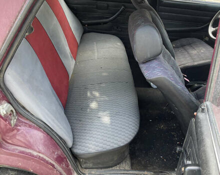 Красный ВАЗ 2107, объемом двигателя 1.5 л и пробегом 264 тыс. км за 300 $, фото 6 на Automoto.ua