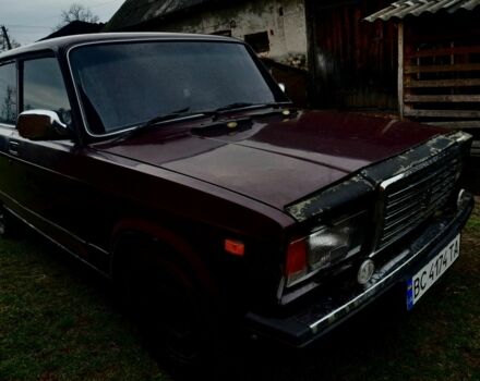 Красный ВАЗ 2107, объемом двигателя 1.5 л и пробегом 50 тыс. км за 720 $, фото 4 на Automoto.ua