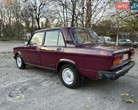 ВАЗ 2107 2005 в Каменце-Подольском на Automoto.ua Красный ВАЗ 2107, объемом двигателя 1.5 л и пробегом 140 тыс. км за 1600 $, фото 3 на Automoto.ua