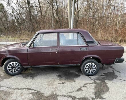 Червоний ВАЗ 2107, об'ємом двигуна 0 л та пробігом 1000 тис. км за 550 $, фото 2 на Automoto.ua