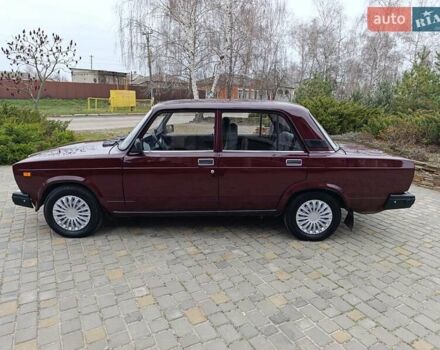 Красный ВАЗ 2107, объемом двигателя 1.5 л и пробегом 77 тыс. км за 2350 $, фото 7 на Automoto.ua