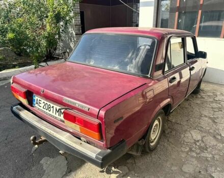 Красный ВАЗ 2107, объемом двигателя 1.5 л и пробегом 200 тыс. км за 750 $, фото 2 на Automoto.ua