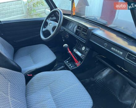 Красный ВАЗ 2107, объемом двигателя 1.5 л и пробегом 97 тыс. км за 1750 $, фото 9 на Automoto.ua